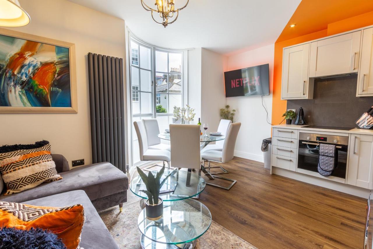 Bright Cheery 4 Bd Apartment By Brighton Station Buitenkant foto