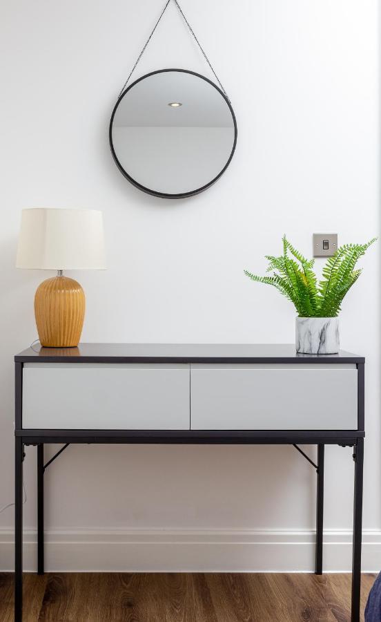 Bright Cheery 4 Bd Apartment By Brighton Station Buitenkant foto
